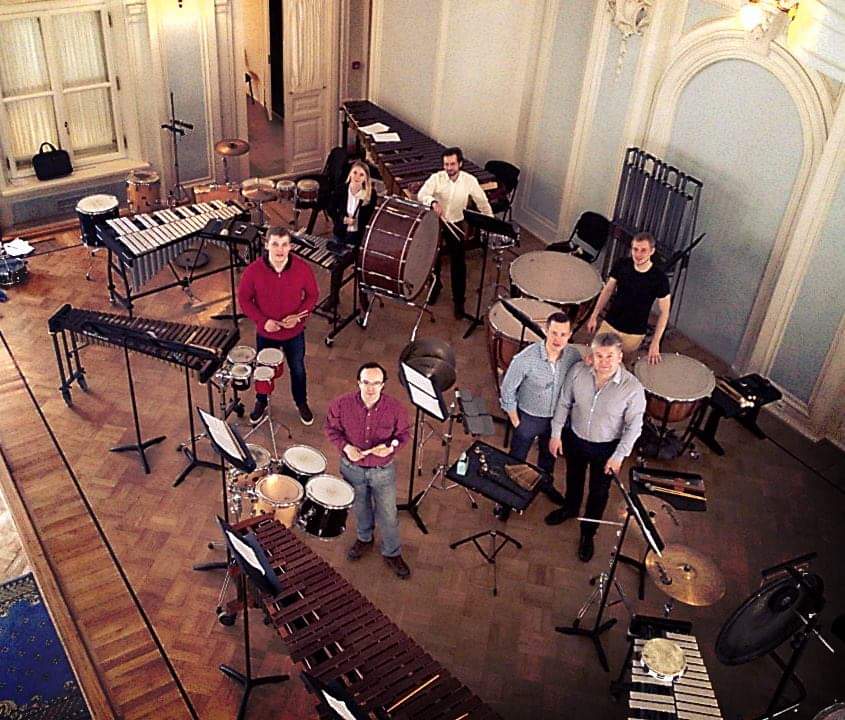 Фото исполнителя