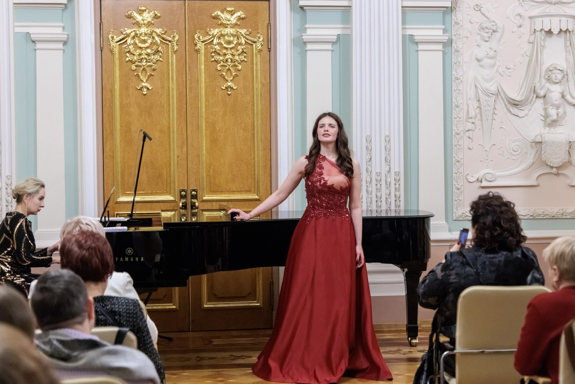 Фото исполнителя