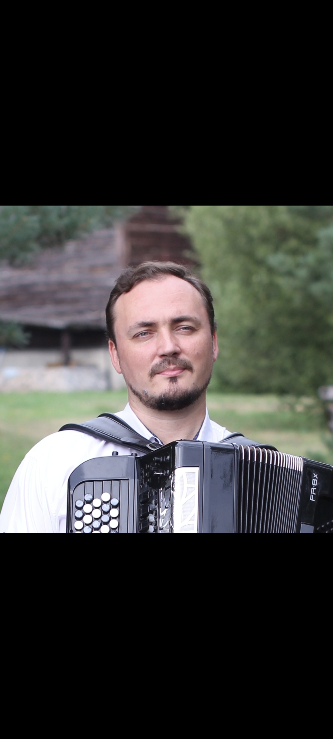 Фото исполнителя