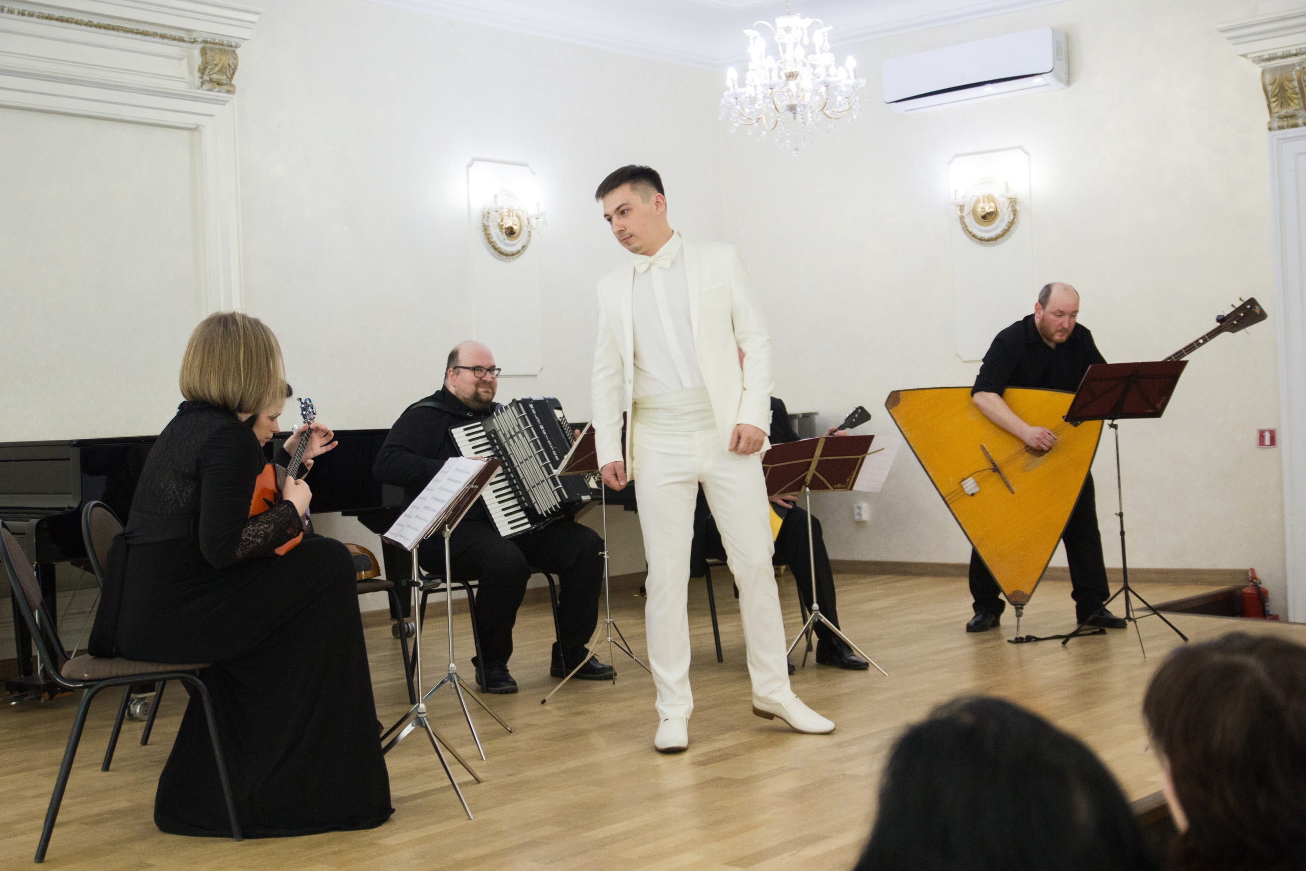Фото исполнителя