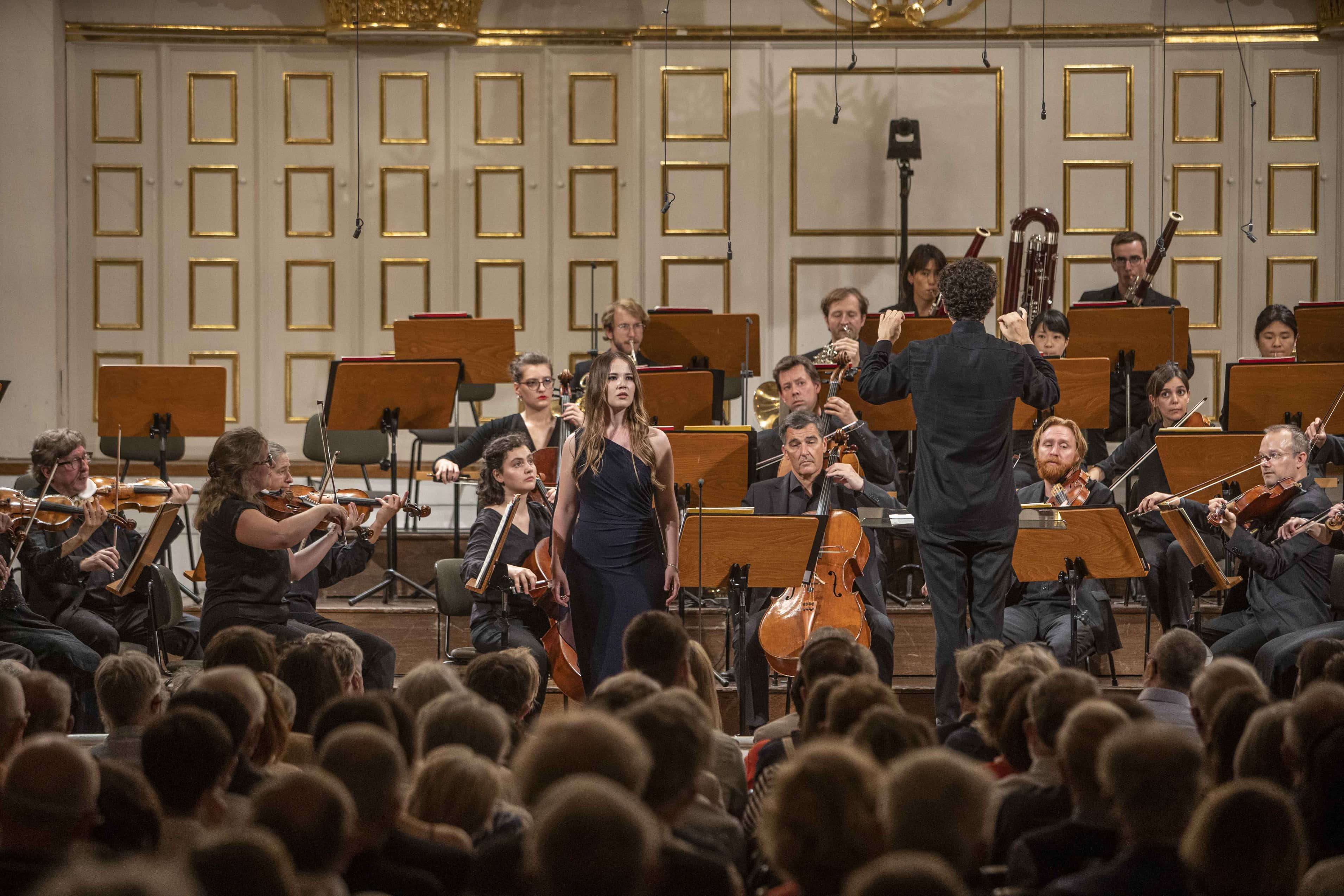 Фото исполнителя